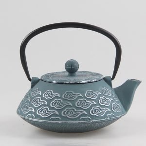 27 Fl Oz Blue Antique Auspicious Clouds Color Enamel Cast Iron Teapot Set For Sale