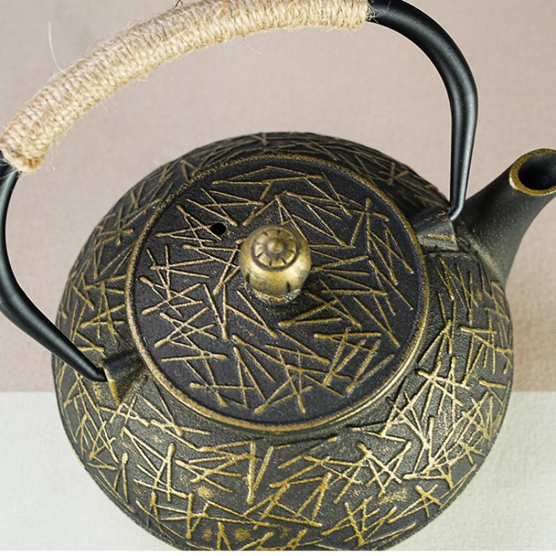31 Fl Oz Black And Gold Vintage Cast Iron Teapot Set 31 Fl Oz Black And Gold Vintage Cast Iron Teapot Set