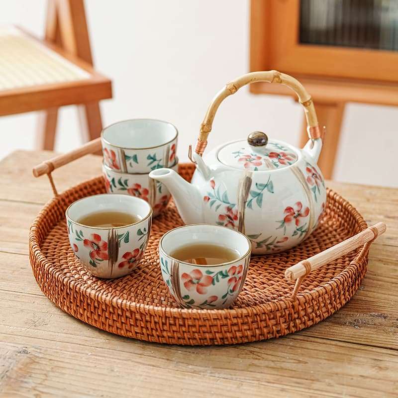 Antique Porcelain Hand-painted Red Flower Japanese Teapot Set With Rattan Woven Bamboo Handle Antique Porcelain Hand-painted Red Flower Japanese Teapot Set With Rattan Woven Bamboo Handle