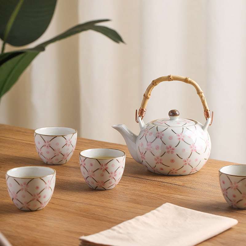 Antique Porcelain Hand-painted Grid Line Sakura Japanese Teapot Set With Bamboo Handle Antique Porcelain Hand-painted Grid Line Sakura Japanese Teapot Set With Bamboo Handle