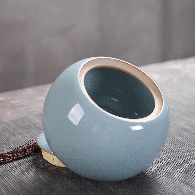 Blue Vintage Chinese Crack Porcelain Loose Leaf Tea Caddy for Sale Blue Vintage Chinese Crack Porcelain Loose Leaf Tea Caddy for Sale