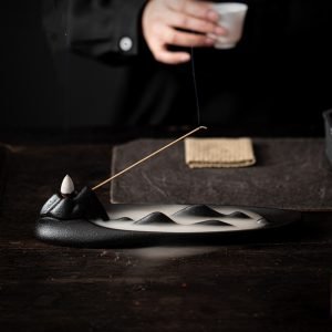 Creative Mountain and Cloud Integrated Smoke Backflow and Waterfall Incense Burner