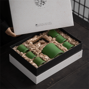 Green Bamboo Vintage Porcelain Japanese Teapot And Six Cup Set With Inner Infuser