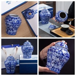 Antique Chinese Royal Blue and White Porcelain Loose Leaf Tea Caddy