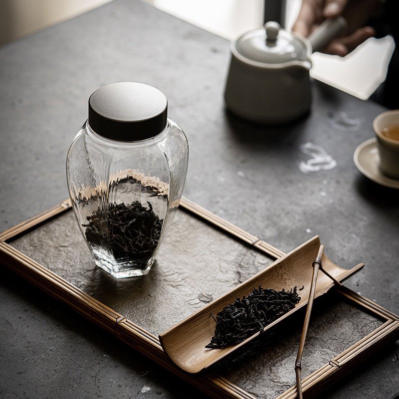 Airtight Japanese Vintage Glass Tea Container for Loose Leaf Airtight Japanese Vintage Glass Tea Container for Loose Leaf
