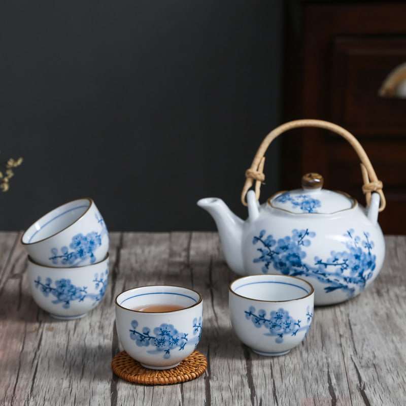 Antique Porcelain Hand-painted Plum Flower Japanese Teapot And Cup Set With Bamboo Handle Antique Porcelain Hand-painted Plum Flower Japanese Teapot And Cup Set With Bamboo Handle