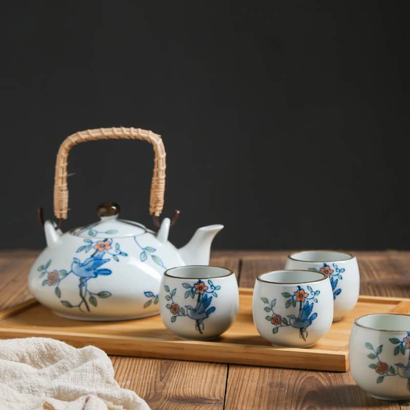 Antique Porcelain Hand-painted Bird And Flower Japanese Teapot Set With Rattan Woven Bamboo Handle Antique Porcelain Hand-painted Bird And Flower Japanese Teapot Set With Rattan Woven Bamboo Handle