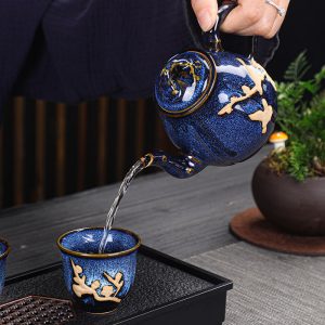 10.1 Fl Oz/300 Ml Embossed Plum Ceramic Chinese Blue Teapot And Cup Set
