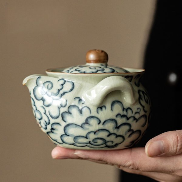 33.8 Fl Oz/1000 Ml Blue And Pink Flower Vintage Chinese Teapot With Bamboo Handle