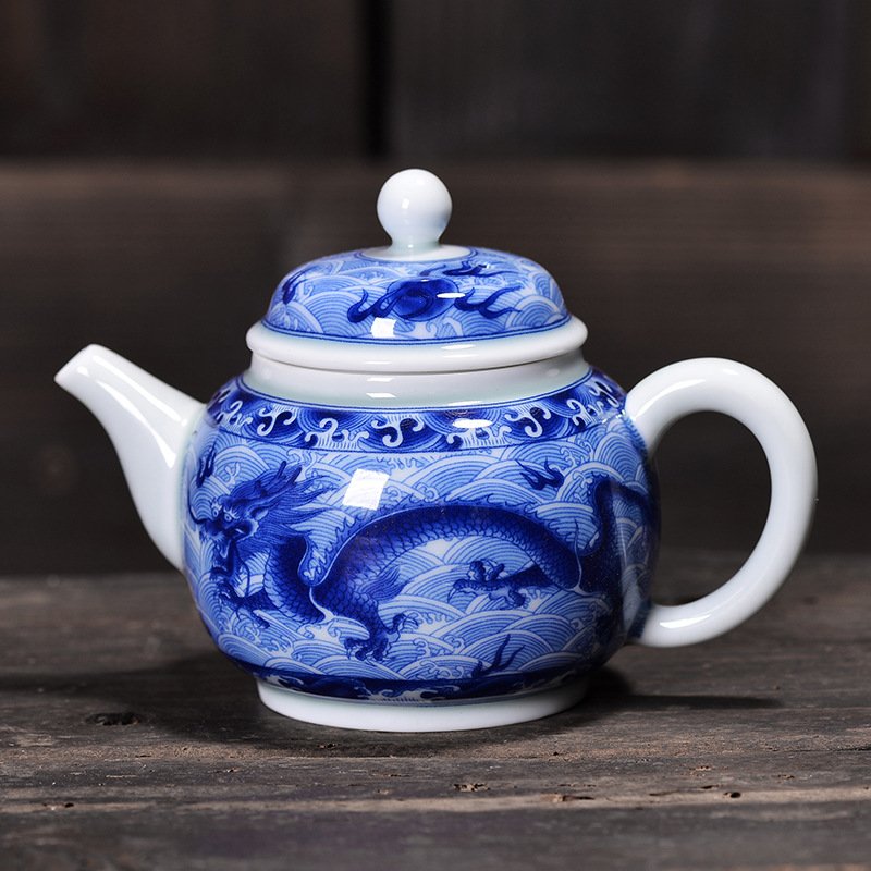 8.1 Fl Oz-9.1 Fl Oz Antique Traditional Chinese Purple Clay Teapot 8.1 Fl Oz-9.1 Fl Oz Antique Traditional Chinese Purple Clay Teapot