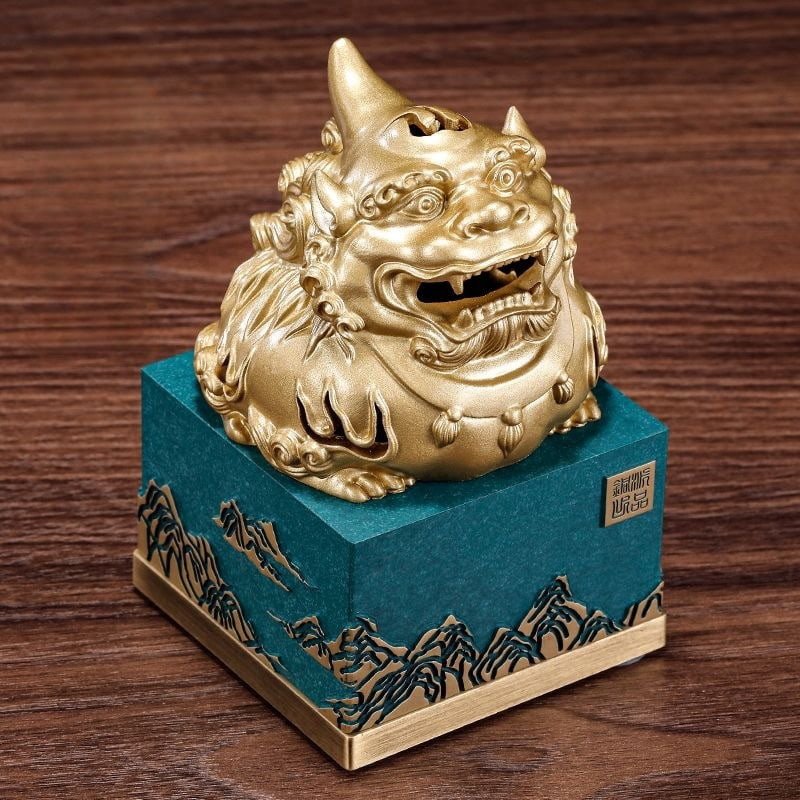 Chinese Foo Dog Antique Brass Incense Burner Chinese Foo Dog Antique Brass Incense Burner