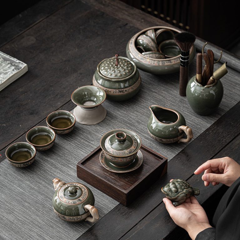 Antique Dragon Theme Cracked Porcelain Traditional Chinese Tea Ceremony Set