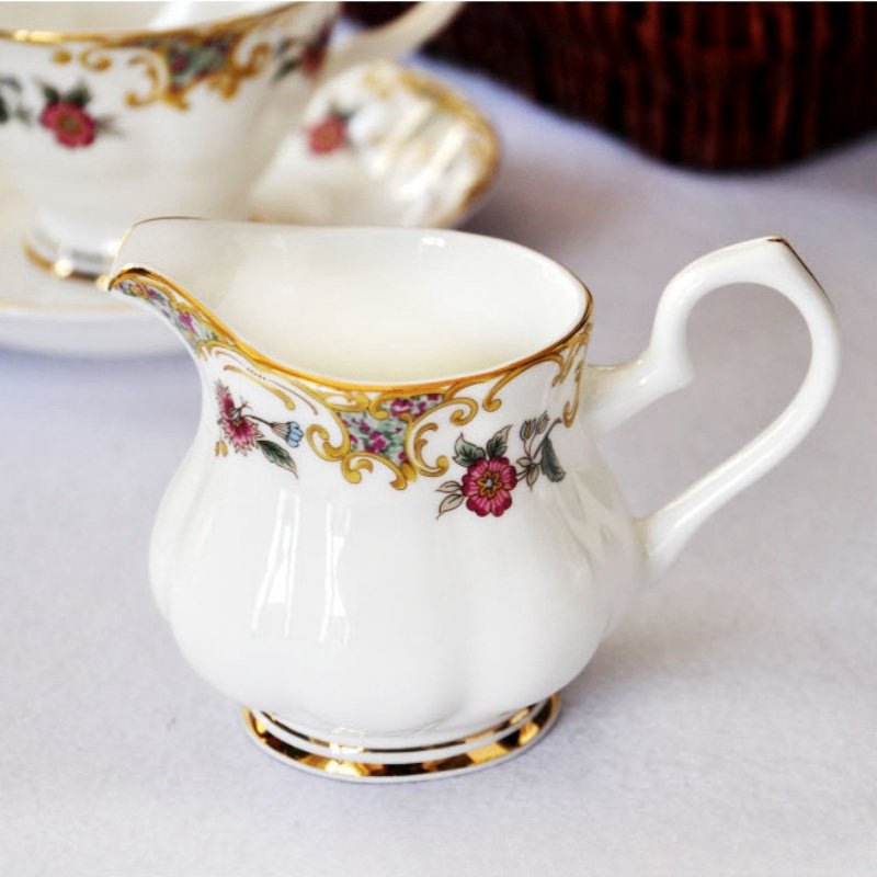 Luxurious And Royal Majestic Horse English Bone China Porcelain Tea Sets For Adults Vintage Luxurious And Royal Majestic Horse English Bone China Porcelain Tea Sets For Adults Vintage