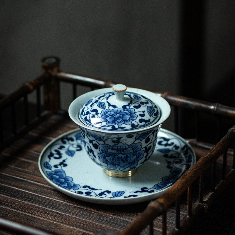 4.39fl Oz/130ml Vintage Entangled Branches Blue And White Porcelain Gaiwan Teapot 4.39fl Oz/130ml Vintage Entangled Branches Blue And White Porcelain Gaiwan Teapot