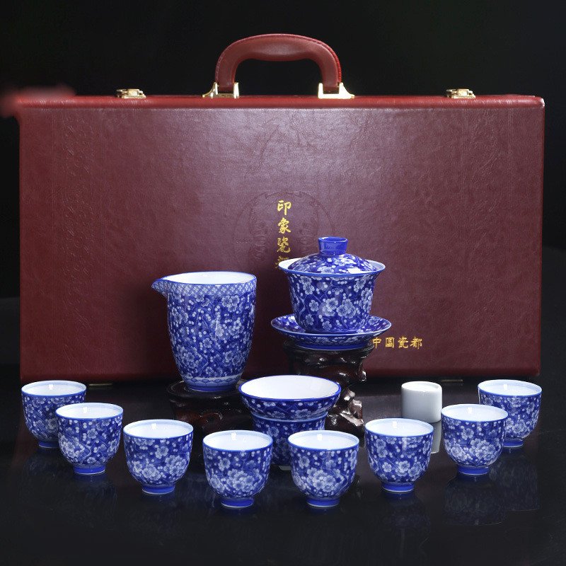 10.13fl Oz/300ml Large Thousands Of Flowers Pattern Blue And White Porcelain Gaiwan Tea Set 10.13fl Oz/300ml Large Thousands Of Flowers Pattern Blue And White Porcelain Gaiwan Tea Set