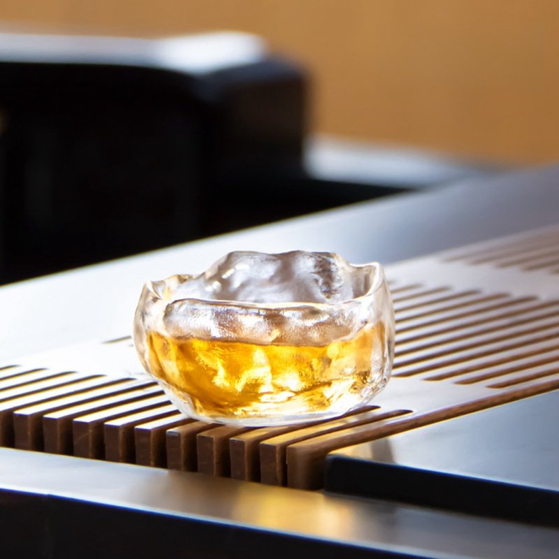 10.1 Fl Oz/300 Ml Green And Pink Christmas Tree And Santa Claus Glass Tea Cups With Lid 10.1 Fl Oz/300 Ml Green And Pink Christmas Tree And Santa Claus Glass Tea Cups With Lid