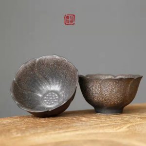 2.7 Fl Oz-3 Fl Oz Antique Iron Pottery Flower Shaped Traditional Japanese Tea Cups