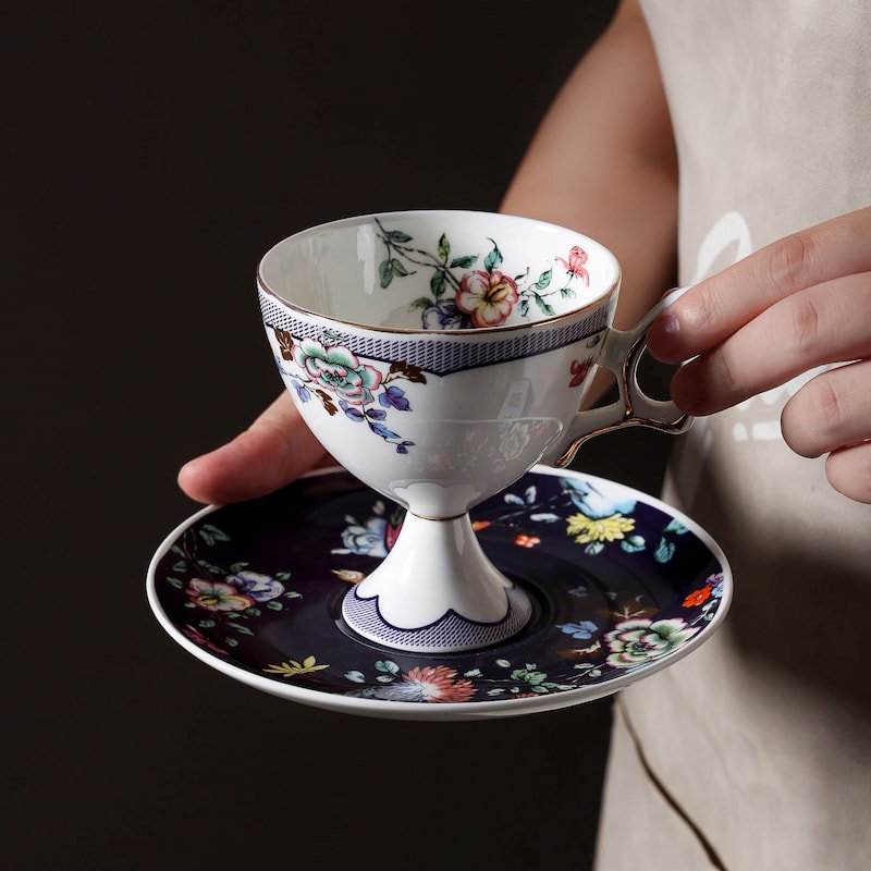 7.4 Fl Oz/220 Ml English Beautiful Floral Fine Bone China Porcelain Tea Cup And Saucer Set For Sale 7.4 Fl Oz/220 Ml English Beautiful Floral Fine Bone China Porcelain Tea Cup And Saucer Set For Sale