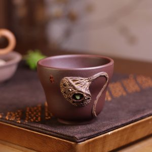 4.2 Fl Oz/125 Ml Creative Lotus Seedpod And Frog Yixing Purple Clay Tea Cup