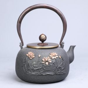 40.6 Fl Oz Handmade Black Crab Pattern Cast Iron Asian Teapot Vintage