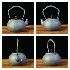 40.6 Fl Oz Traditional Handmade Vintage Old Black Iron Tea Kettle For Sale