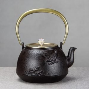 16.9 Fl Oz Small Yellow Enamel Old Cast Iron Teapot Set For Sale