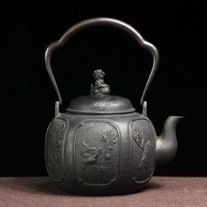 40.6 Fl Oz Traditional Handmade Vintage Old Black Iron Tea Kettle For Sale
