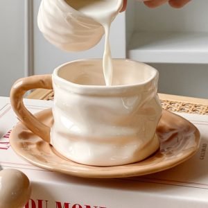 6.8 Fl Oz/200 Ml Vintage Elegant Hand Painted Flower Bone China Porcelain Tea Cups And Saucers Set Of 4