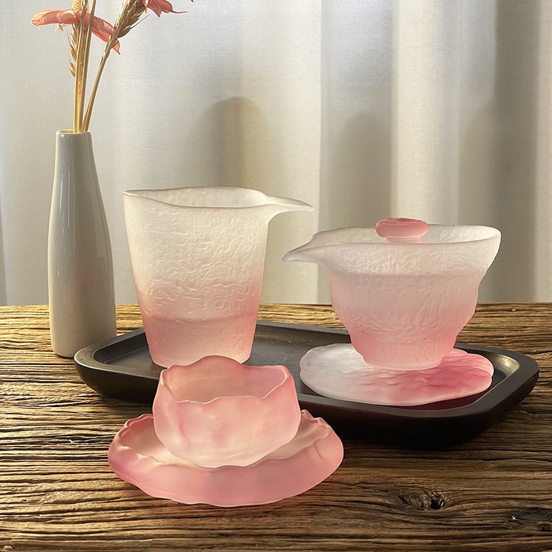 Elegant Beauty Pink Crystal Frosted Glass Tea Cups Of 4 Elegant Beauty Pink Crystal Frosted Glass Tea Cups Of 4