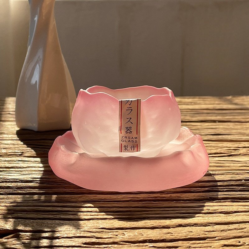Elegant Beauty Pink Crystal Frosted Glass Tea Cups Of 4 Elegant Beauty Pink Crystal Frosted Glass Tea Cups Of 4
