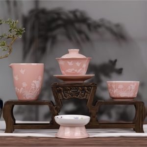 Champion's Wood Stand Wooden Display Shelf For Tea Cup And Mug
