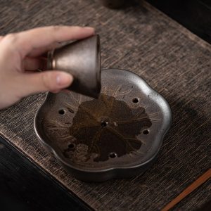 Handcrafted Ceramic Lotus Theme Chinese Style Tea Boat