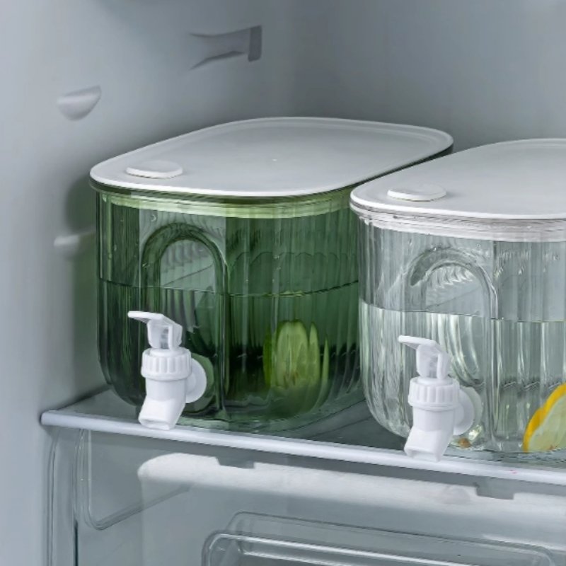 0.8 Gallon Transparent And Green Plastic Vintage Sun Tea Container Jar With Spigot And Lid 0.8 Gallon Transparent And Green Plastic Vintage Sun Tea Container Jar With Spigot And Lid