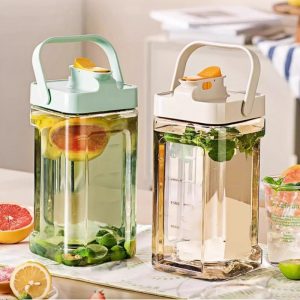 0.9 Gallon Green And White Plastic Square Cold Sun Tea Container With Portable Handle