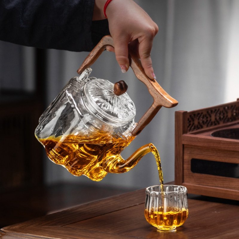 37.2 Fl Oz Large Transparent Clear Hammered Glass Tea Kettle With Wooden Handle And Glass Infuser 37.2 Fl Oz Large Transparent Clear Hammered Glass Tea Kettle With Wooden Handle And Glass Infuser