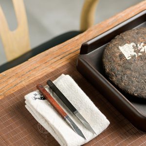 Blackwood And Rosewood Traditional Chinese Damascus Steel Tactical Tea Cake Knife