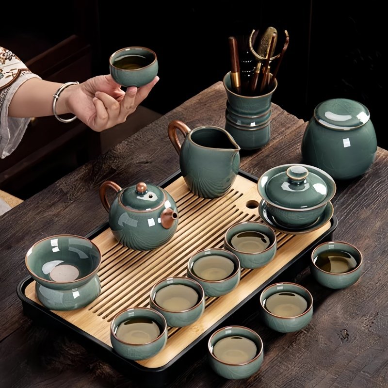 Best Ge Kiln Style Crack Glaze Celadon Porcelain Gongfu Cha Tea Tray Set For Sale Best Ge Kiln Style Crack Glaze Celadon Porcelain Gongfu Cha Tea Tray Set For Sale