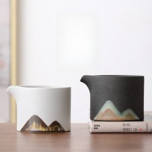 Black And Whie Hand Painted Japanese Simple Distant Mountains Ceramic Glaze Painting Cha Hai