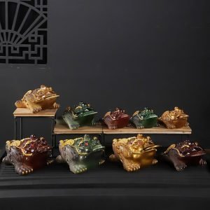 Chinese Gongfu Tea Ceremony Resin Color Changing Golden Toad Tea Pet For Sale