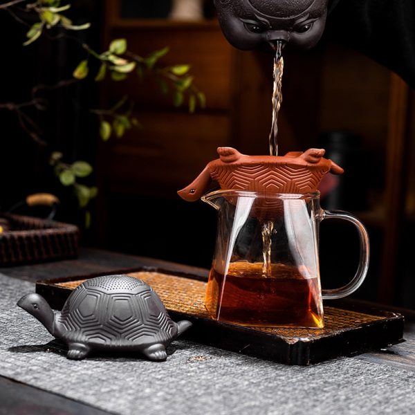 Chinese Gongfu Tea Ceremony Tea Pet Purple Clay Turtle With Turtle Shell Tea Infuser