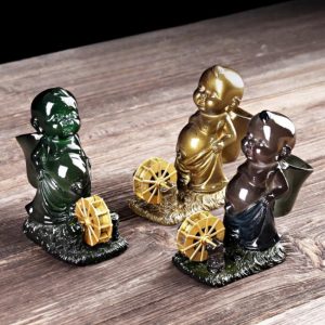 Chinese Handcraft Zisha Color Changing Pee Boy Peeing And Water Wheel Gongfu Tea Pet
