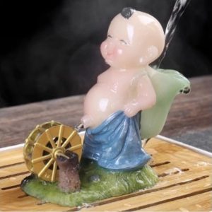 Chinese Handcraft Zisha Color Changing Pee Boy Peeing And Water Wheel Gongfu Tea Pet