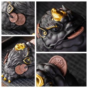 Chinese Tea Ceremony Purple Clay Golden Toad Ancient Tea Pet For Sale
