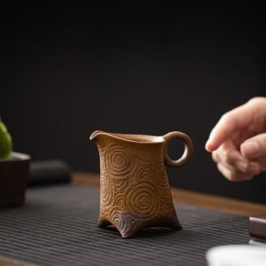 Chinese Vinage Rough Pottery Brown Glaze Auspicious Clouds Gongfu Chahai Gong Dao Bei