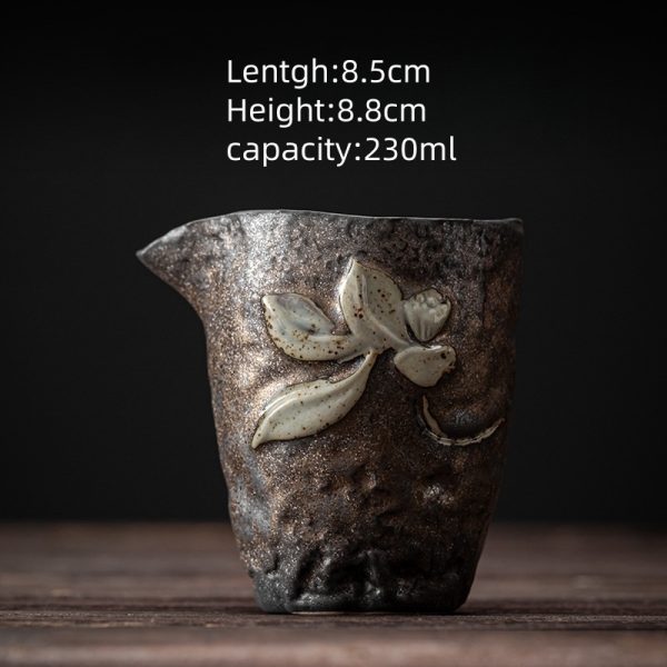 Creative Japanese Gilded Iron Rust Glaze Large Handmade Gongu Fair Cup With Lotus Pattern