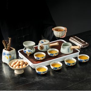 Hand Painted Antique Pattern Crack Glaze Porcelain Traditional Gongfu Tea Ceremony Set With Tray