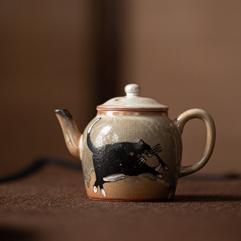 Hand Painted Cat Theme Brown Japanese Ceramic Teapots Antique Hand Painted Cat Theme Brown Japanese Ceramic Teapots Antique