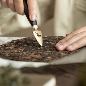 Hollowed Auspicious Clouds Chinese Rosewood And Brass Tactical Tea Ceremony Knife