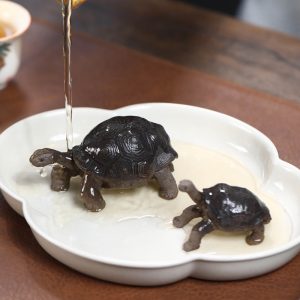 Large And Small Handmade Yixing Purple Clay Mini Traditional Chinese Turtle Tea Pet
