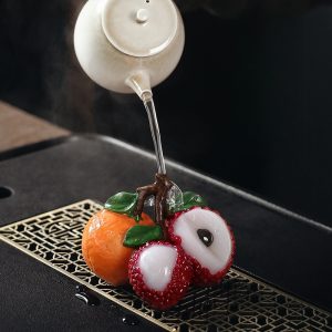 Resin Orange And Lychee Chinese Tea Pet Color Changing For Good Meaning